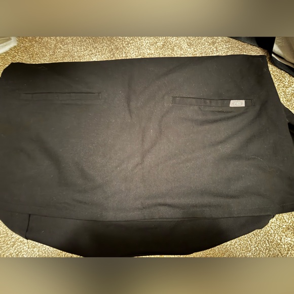 Figs scrub top - Picture 2 of 2